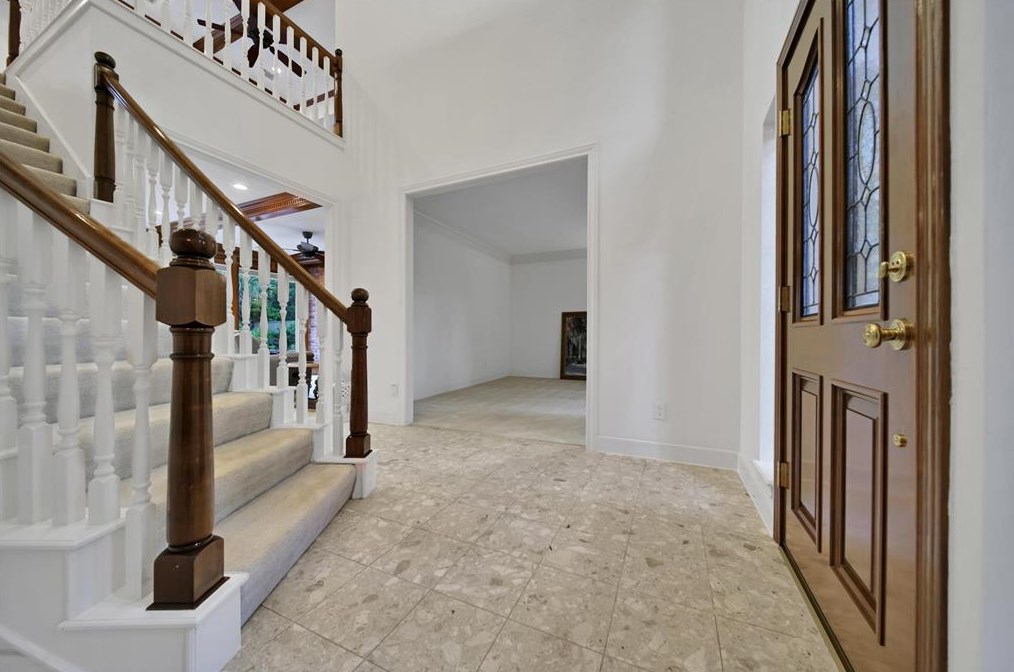 5815 Spring Lodge Dr, Humble TX 77345-2450 exterior