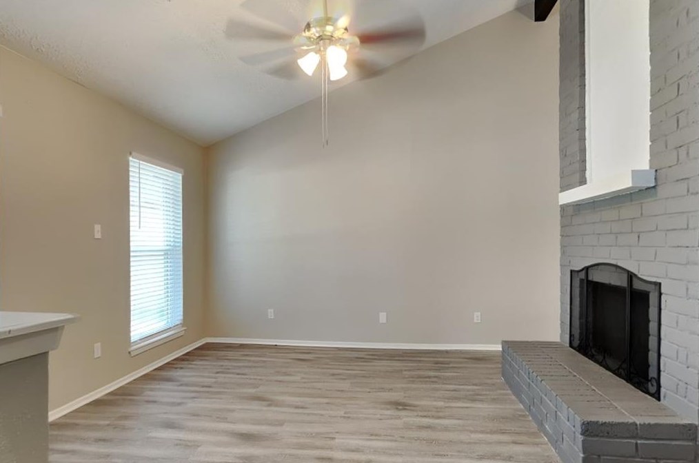 4810 Ingleside Ct, Spring TX  77388-2828 exterior