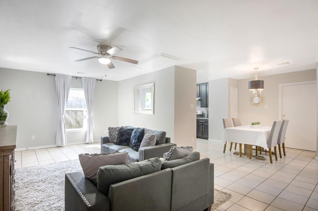 1804 Capron, Houston TX 77020-4008 exterior