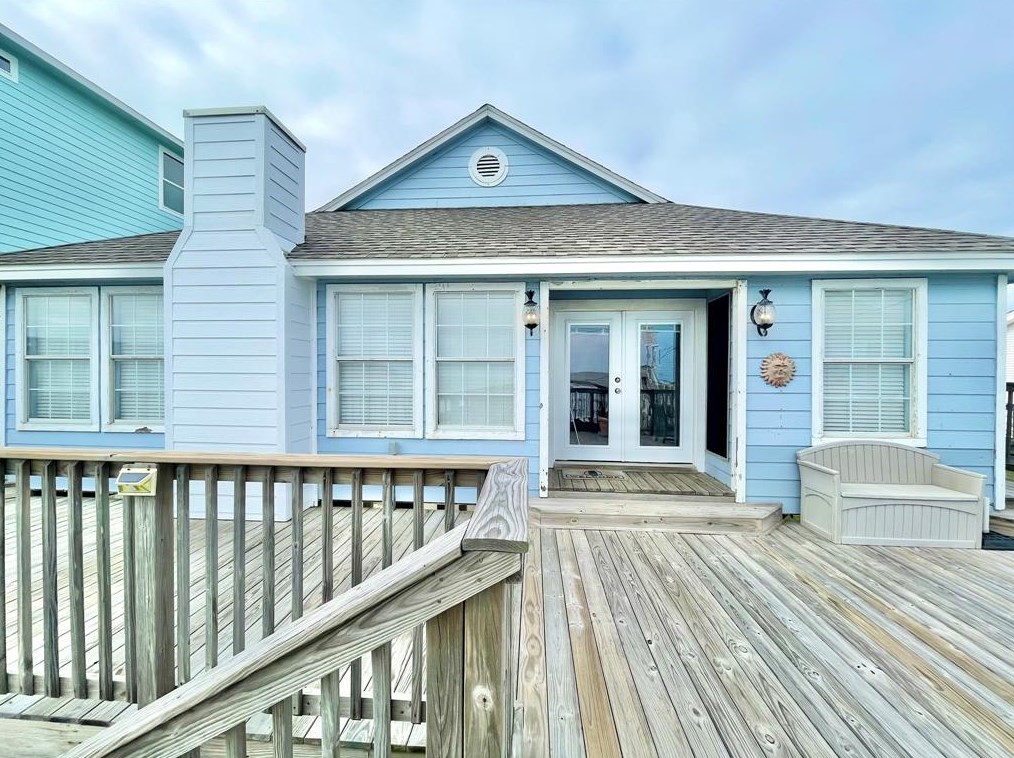 12918 Jolly Roger Dr, Jones Creek, TX 77541-7233