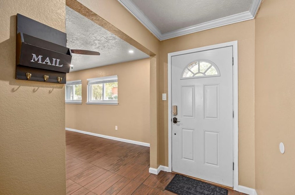 23023 Canyon Lake Dr, Spring TX  77373-6510 exterior