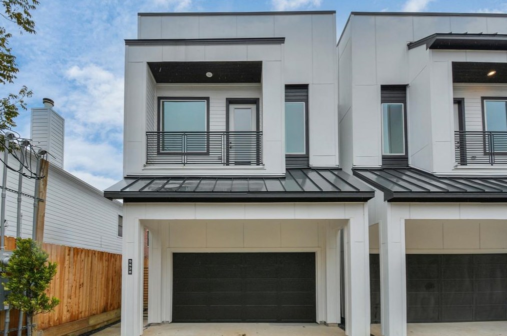 5538 Darling St, Houston, TX 77007-1827