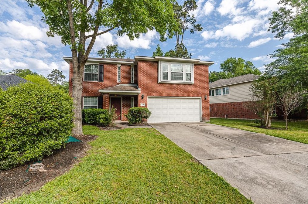 130 Genesee Ridge Dr, Conroe, TX 77385