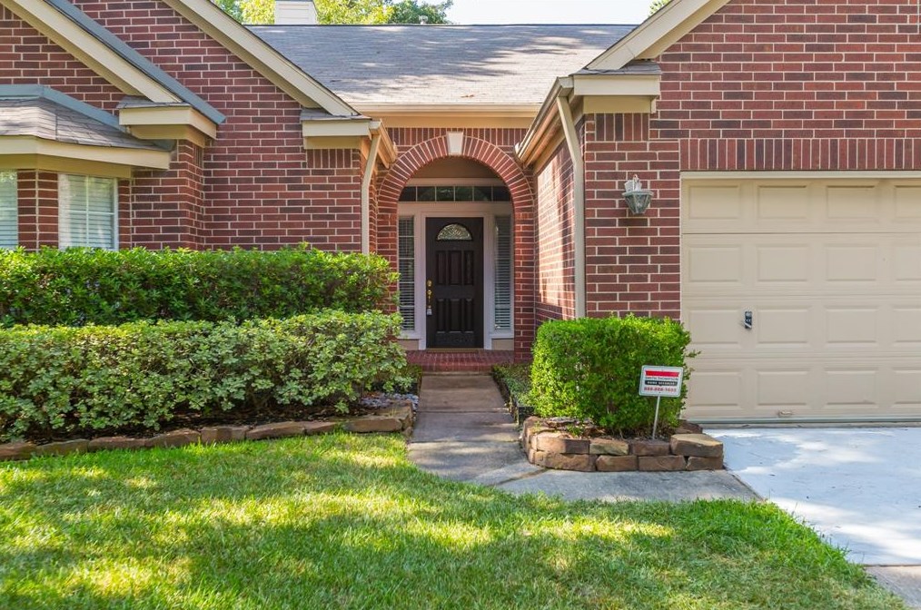 10 Leaf Spring Pl, Spring TX  77382-1207 exterior