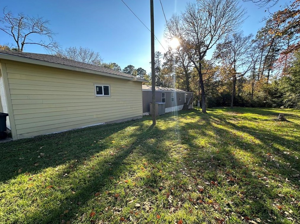 205 Yaupon Hbr, Onalaska, TX 77360