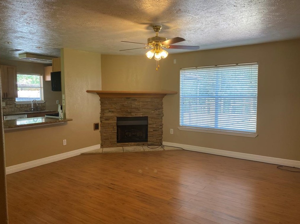 2015 Lexington Woods Dr, Spring TX  77373-3107 exterior