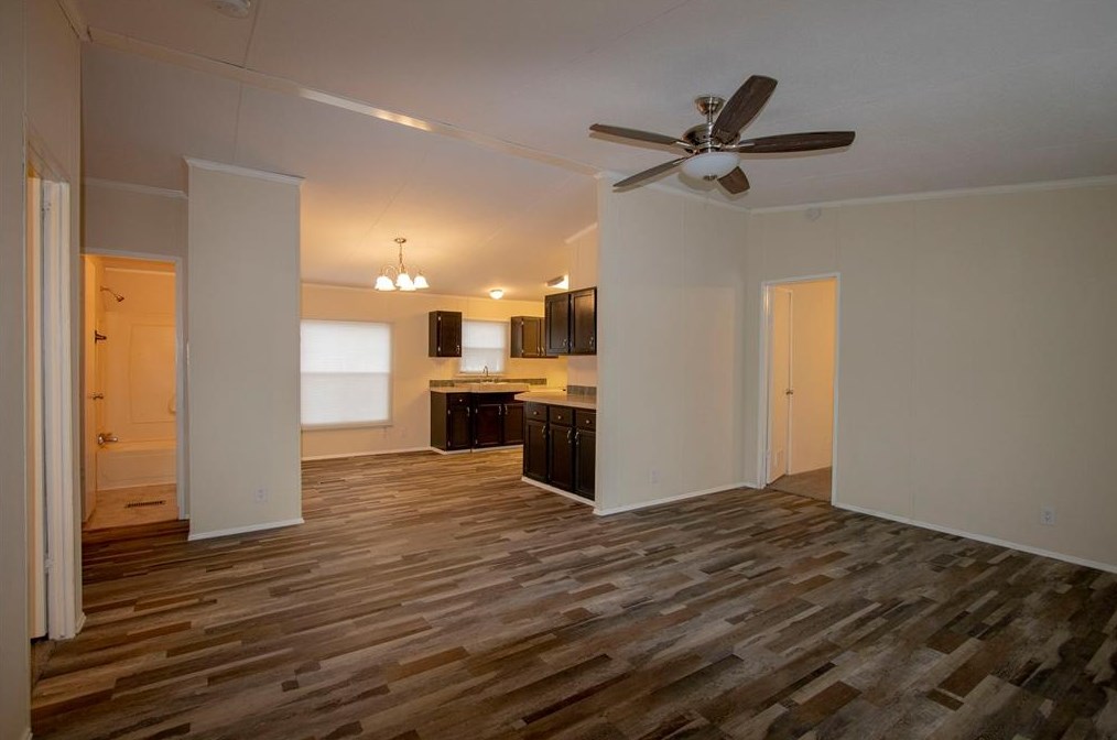 126 Carmen Blvd, Conroe, TX 77306