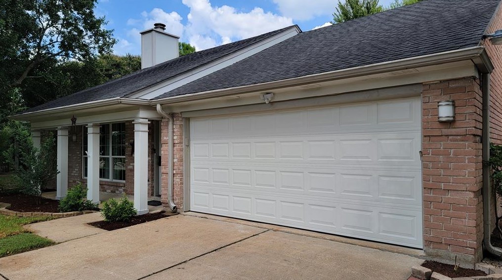 9630 E Savile Cir, Houston, TX 77065
