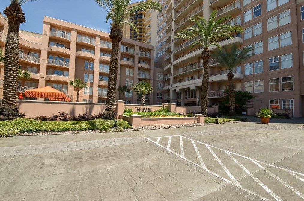 3505 Sage Rd Apt 2102, Houston, TX 77056