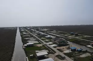 1334 Mabry St, Gilchrist, TX 77617 - Photo 1