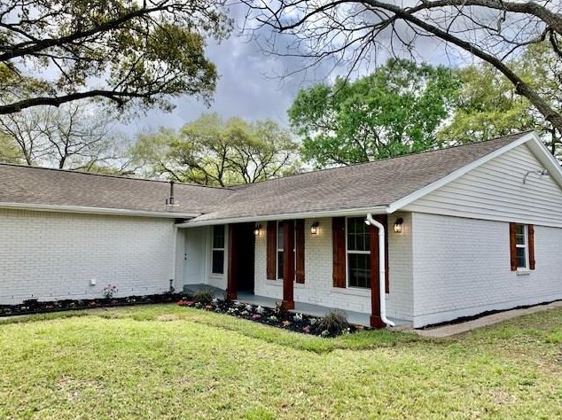 5819 Ludington Dr, Houston TX  77035-4236 exterior