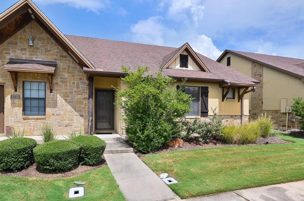 3318 General Pkwy, College Station, TX 77845