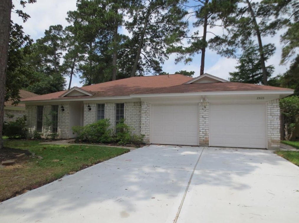 23123 Berry Pine Dr, Spring, TX 77373