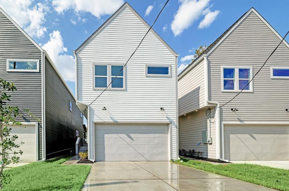 505 Neyland St #b, Houston, TX 77022