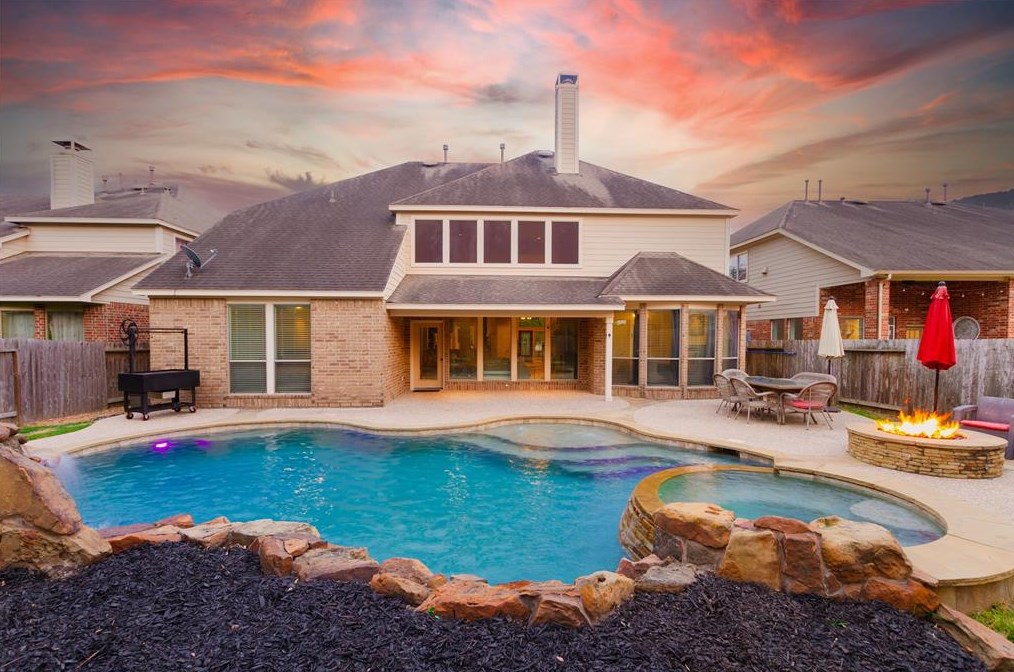 4230 Hazepoint Dr, Katy, TX 77494-5136