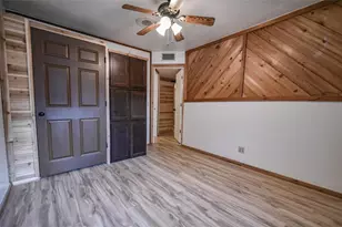 507 W Fawn St, Caldwell, TX 77836 - Photo 12