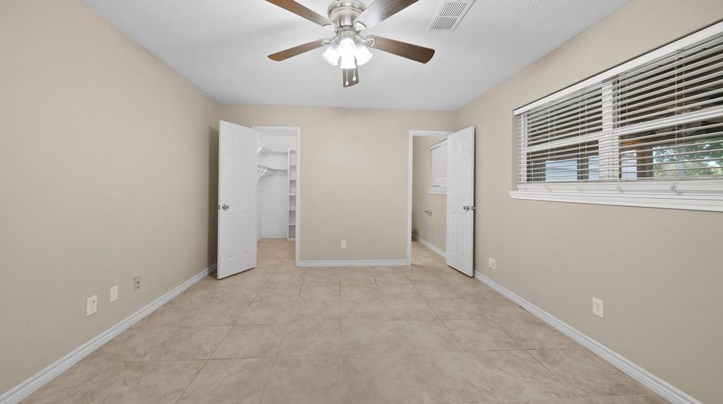 11303 Sageheather Dr, Houston TX  77089-4605 exterior