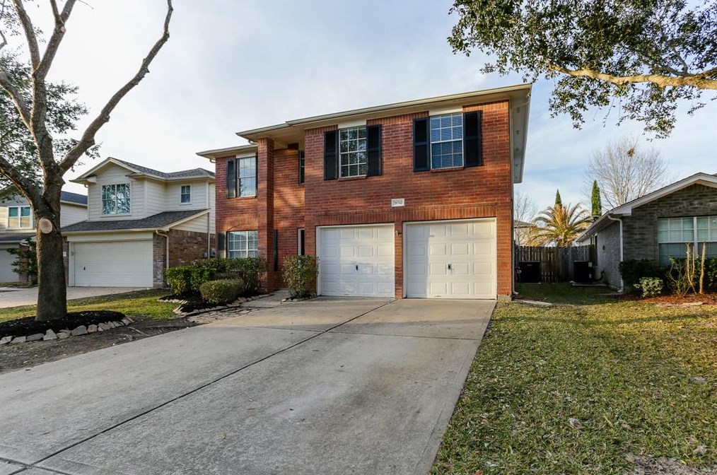 19742 Bluff Canyon Way, Katy, TX 77450-8801