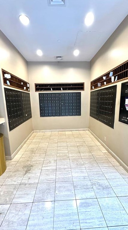 15 E Greenway Plz Unit 17b, Houston, TX
