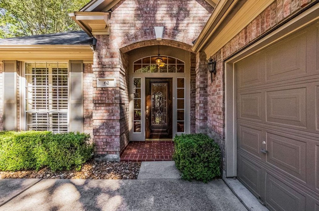 62 Vista Cove Dr, Spring, TX 77381-3634