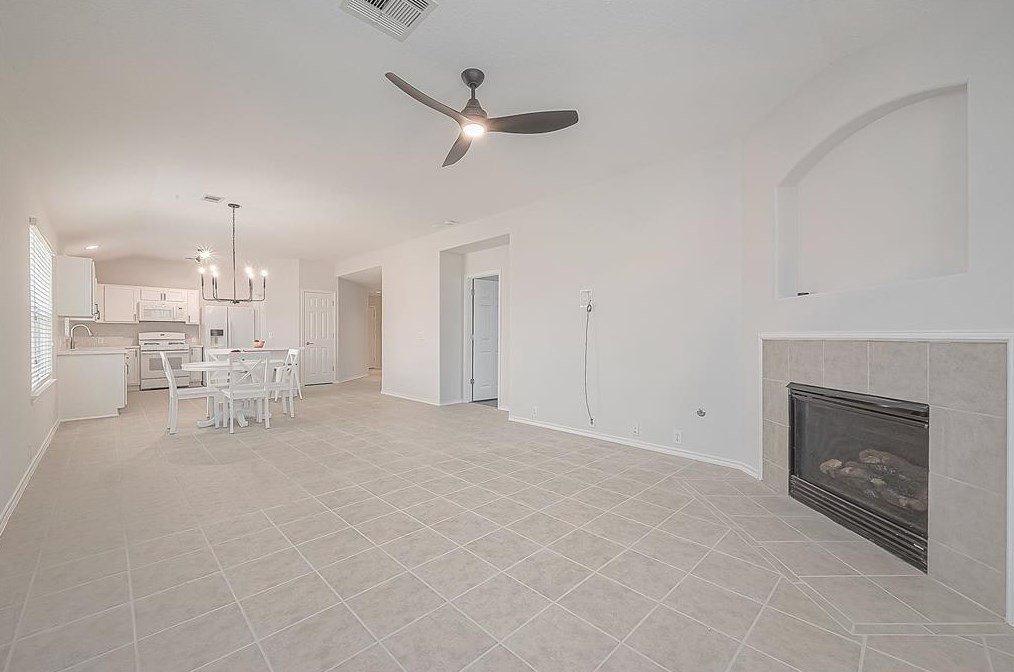 20019 Larkspur Lndg, Richmond TX  77407-7237 exterior