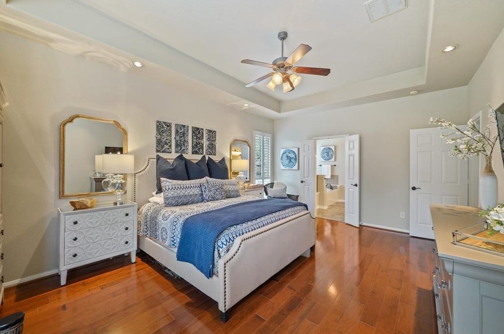 1603 Brookstone Ln, Sugar Land TX  77479-1895 exterior