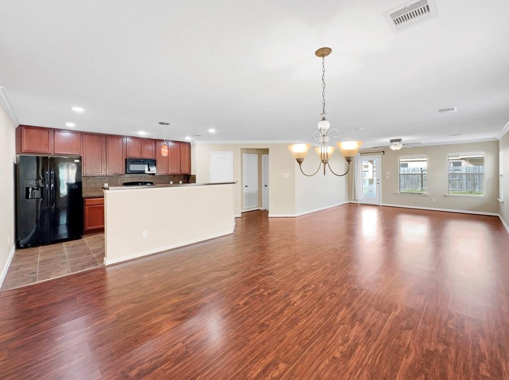 15618 Harris Canyon Ln, Cypress, TX 77429