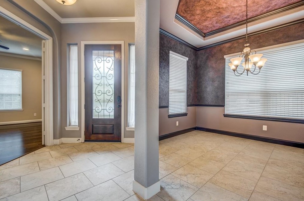 15 Canoe Bend Dr, Spring TX  77389-5091 exterior