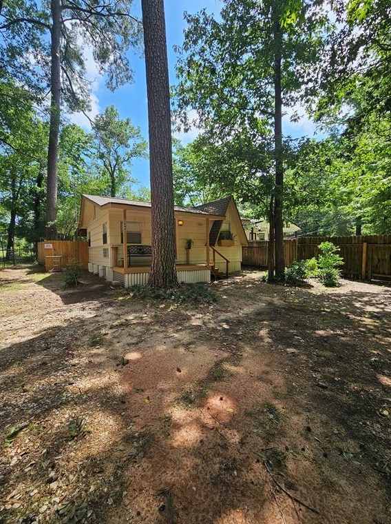 16443 Piper Ln, Montgomery, TX 77316