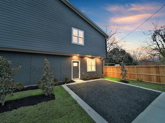7418 Mount St, Houston, TX 77088-7834