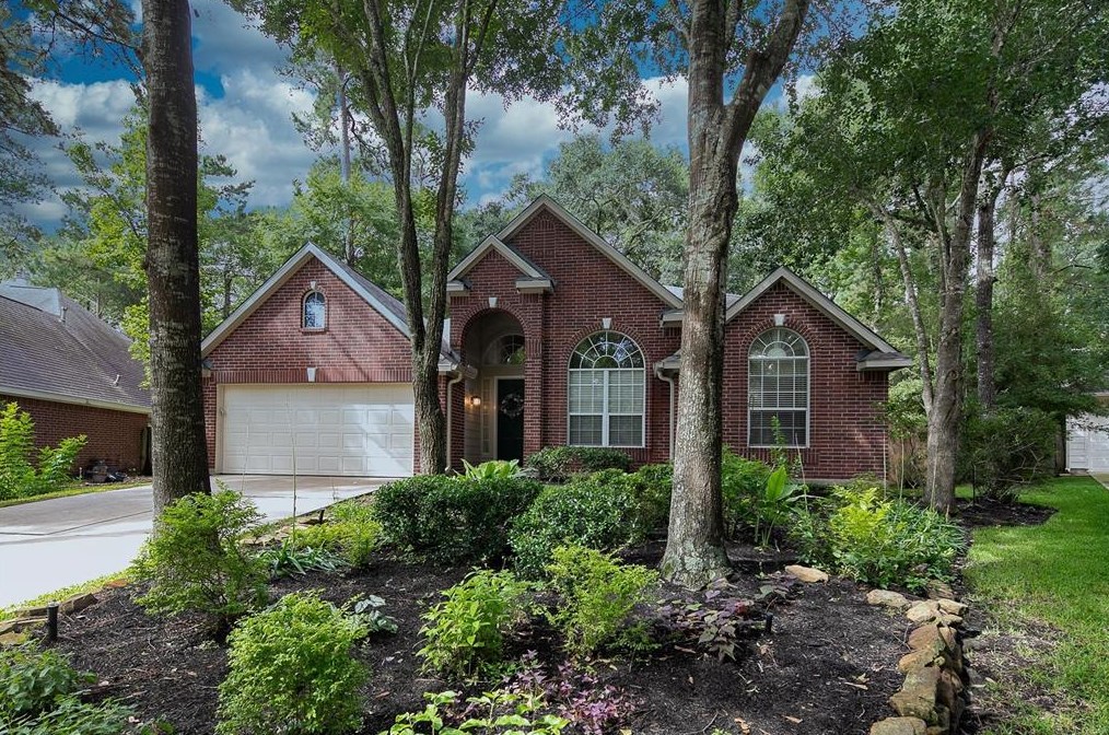 57 Roslyn Bend Ct, Spring TX  77382-1361 exterior