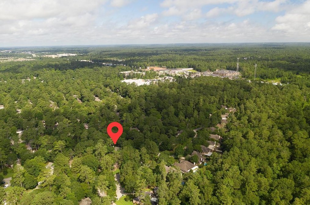 57 Roslyn Bend Ct, Spring TX  77382-1361 exterior