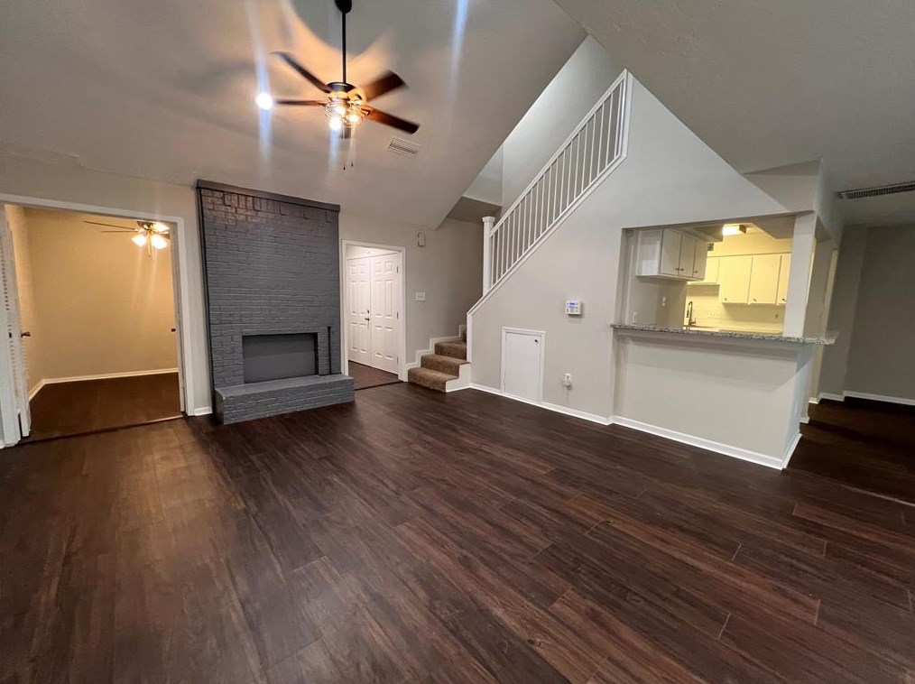 5106 Spruce Forest Dr, Houston TX  77091-5022 exterior