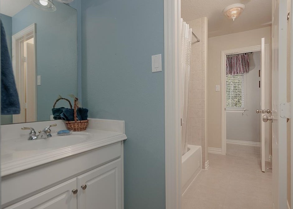 2 Millay Ct, Spring TX 77382-2089 exterior