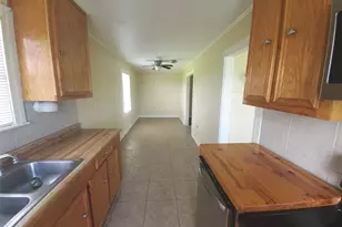 4915 County Rd 227, Freeport, TX 77541 - Photo 16