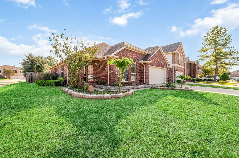 5834 Lundwood Ln, Houston, TX 77084