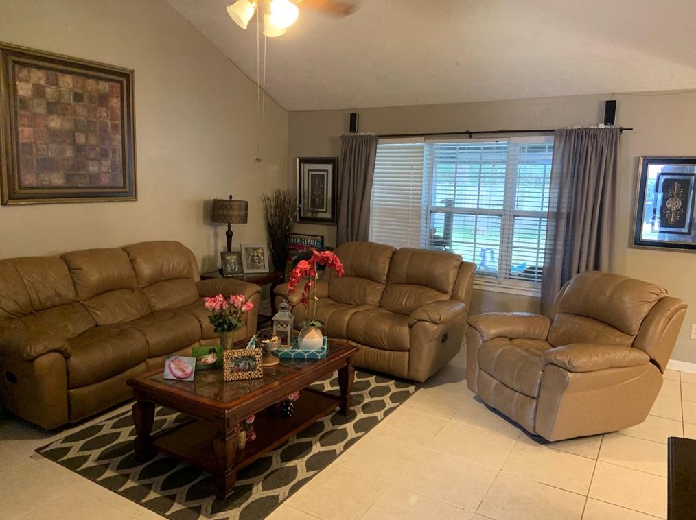 6622 Archgate Dr, Spring, TX 77373-7352