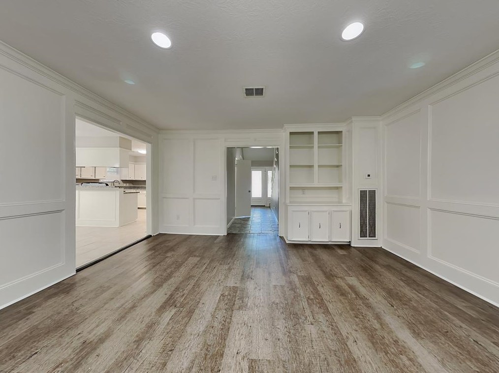 19719 Oak Branch Ct, Humble, TX 77346