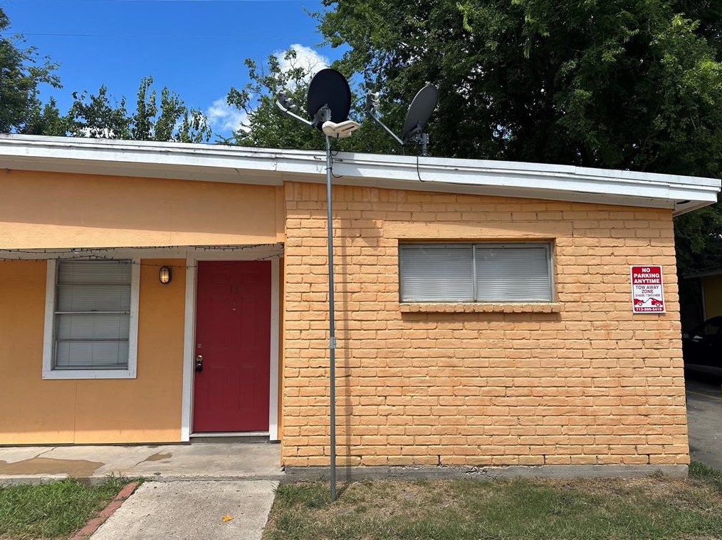 3359 Frick Rd #13, Houston, TX 77086