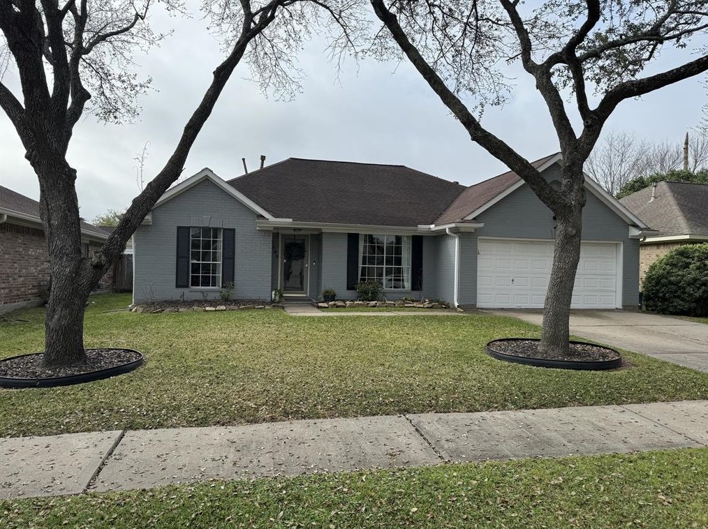 5105 Glenview Ct, Morgans Point TX  77571-2885 exterior