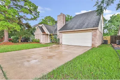 4719 Silver Frost Drive, Houston, TX 77066 - Photo 2