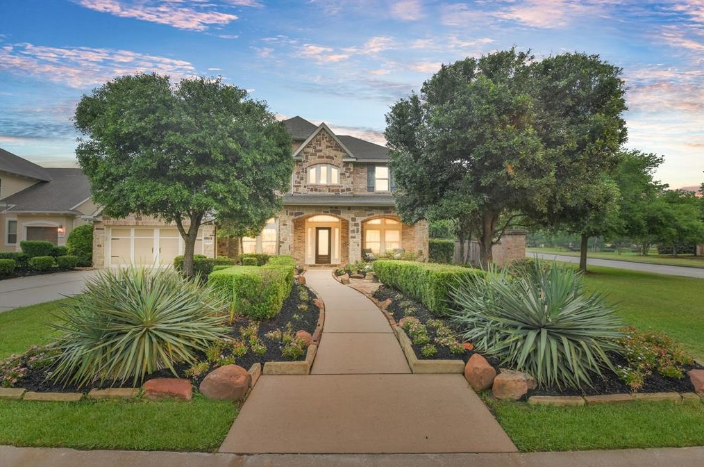 13902 Cole Point Dr, Humble, TX 77396-1106