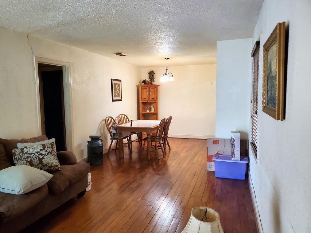 7318 Dixie Dr, Houston, TX 77087-5314