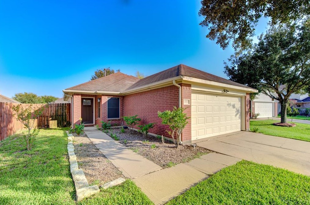 1923 Mossy Point Ct, Richmond, TX 77469