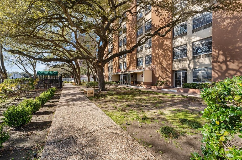 7510 Hornwood Dr Apt 1503, Houston, TX 77036