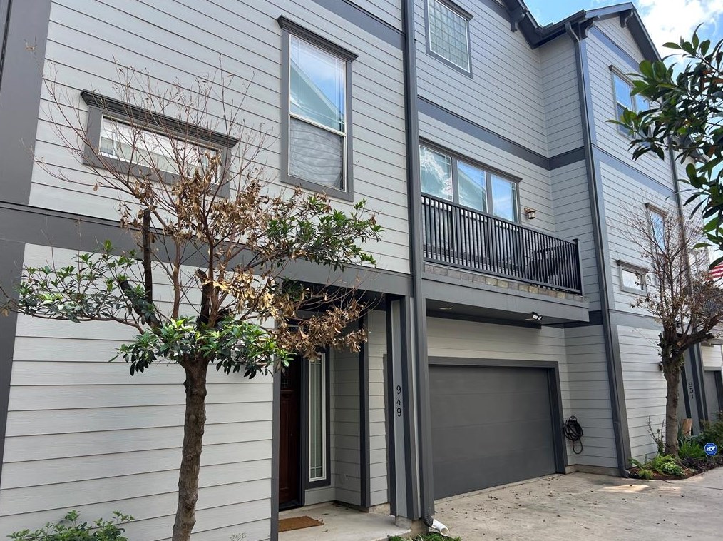 949 Patterson St, Houston, TX 77007