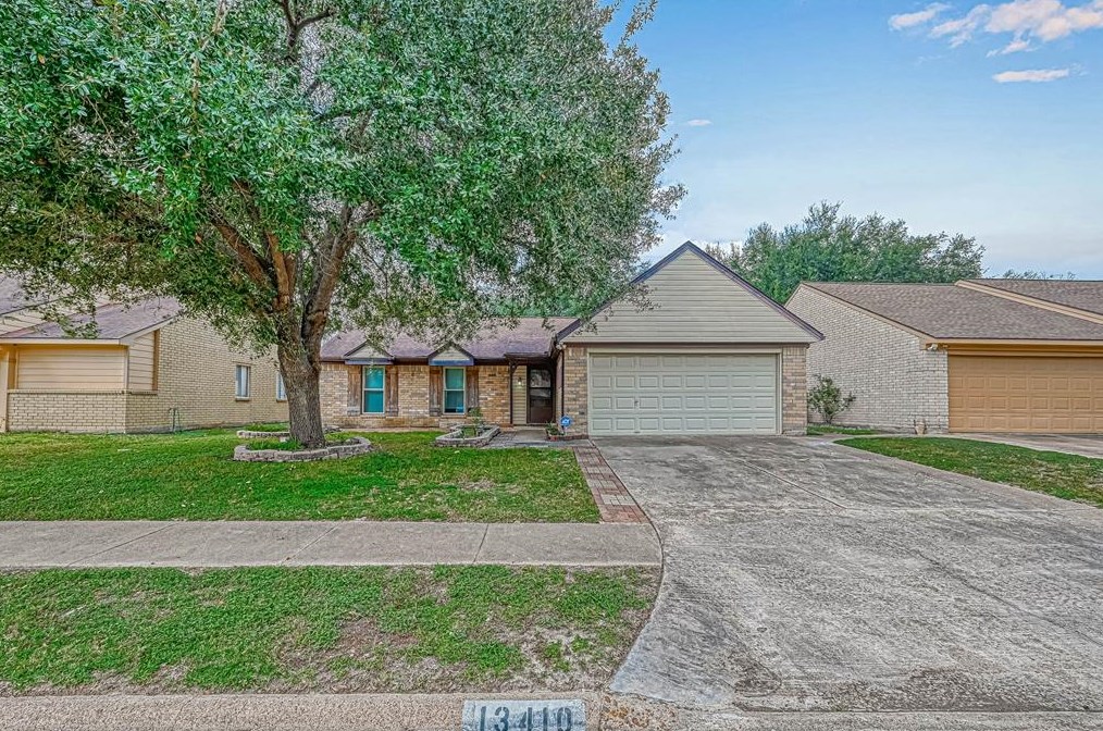 13410 Bridgewalk Ln, Houston, TX 77041
