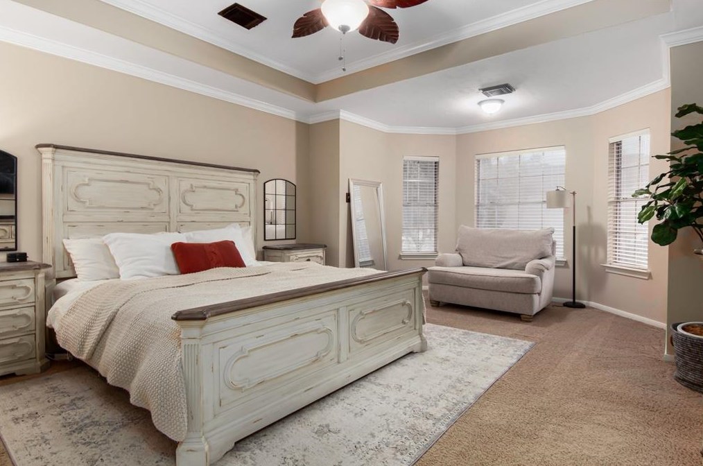 1603 Almond Brk Ln, Houston TX  77062-8015 exterior