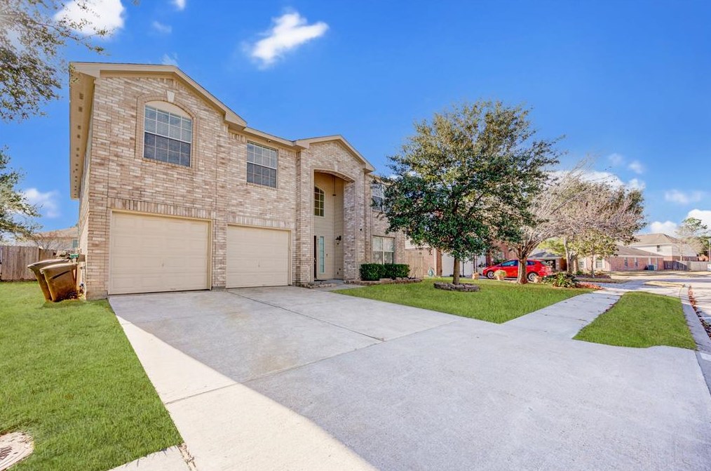 14331 Glade Point Dr, Cypress TX  77429-6925 exterior