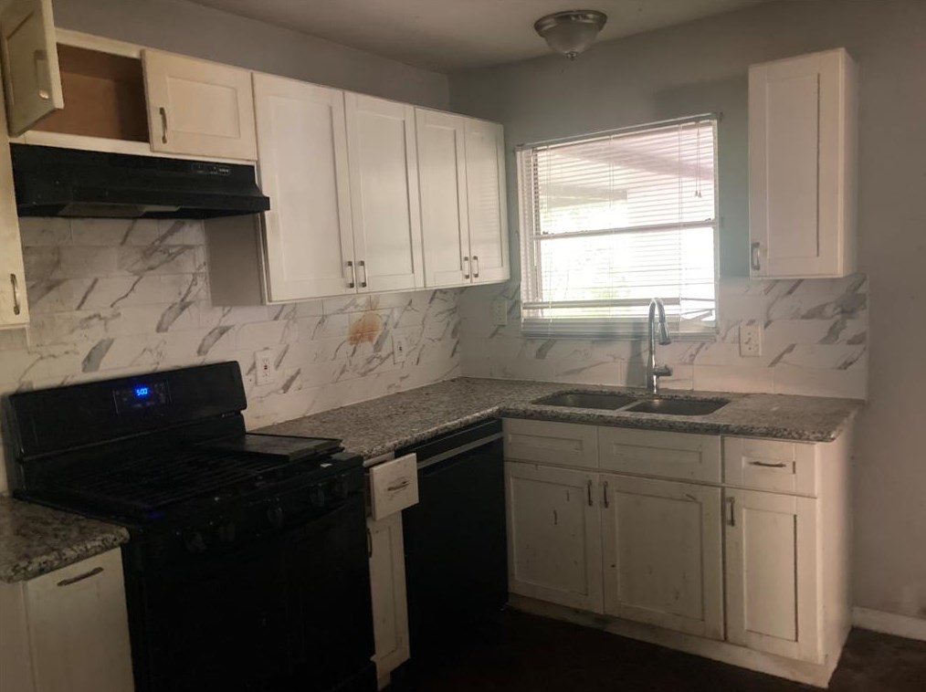7426 Bigwood St, Houston, TX 77016-3804